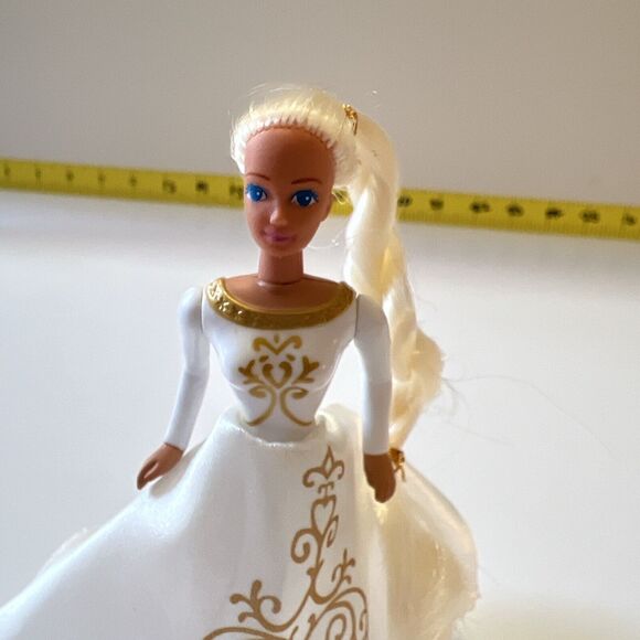 RARE Barbie Holiday Wedding Gold Vintage Original Mattel Barbie Happy Meal Toy - Picture 5 of 5